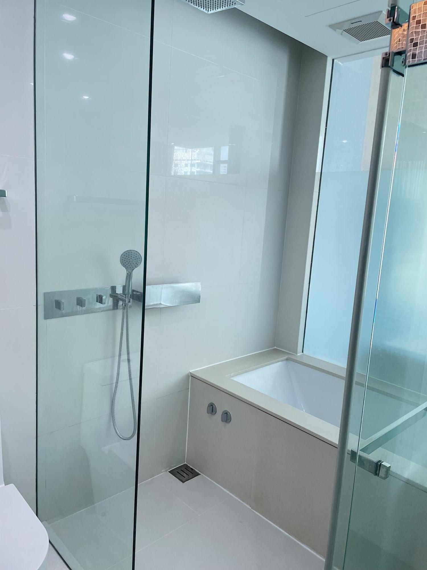 Modern Luxury 55 Sqm Highfloor View Asok * Bangkok