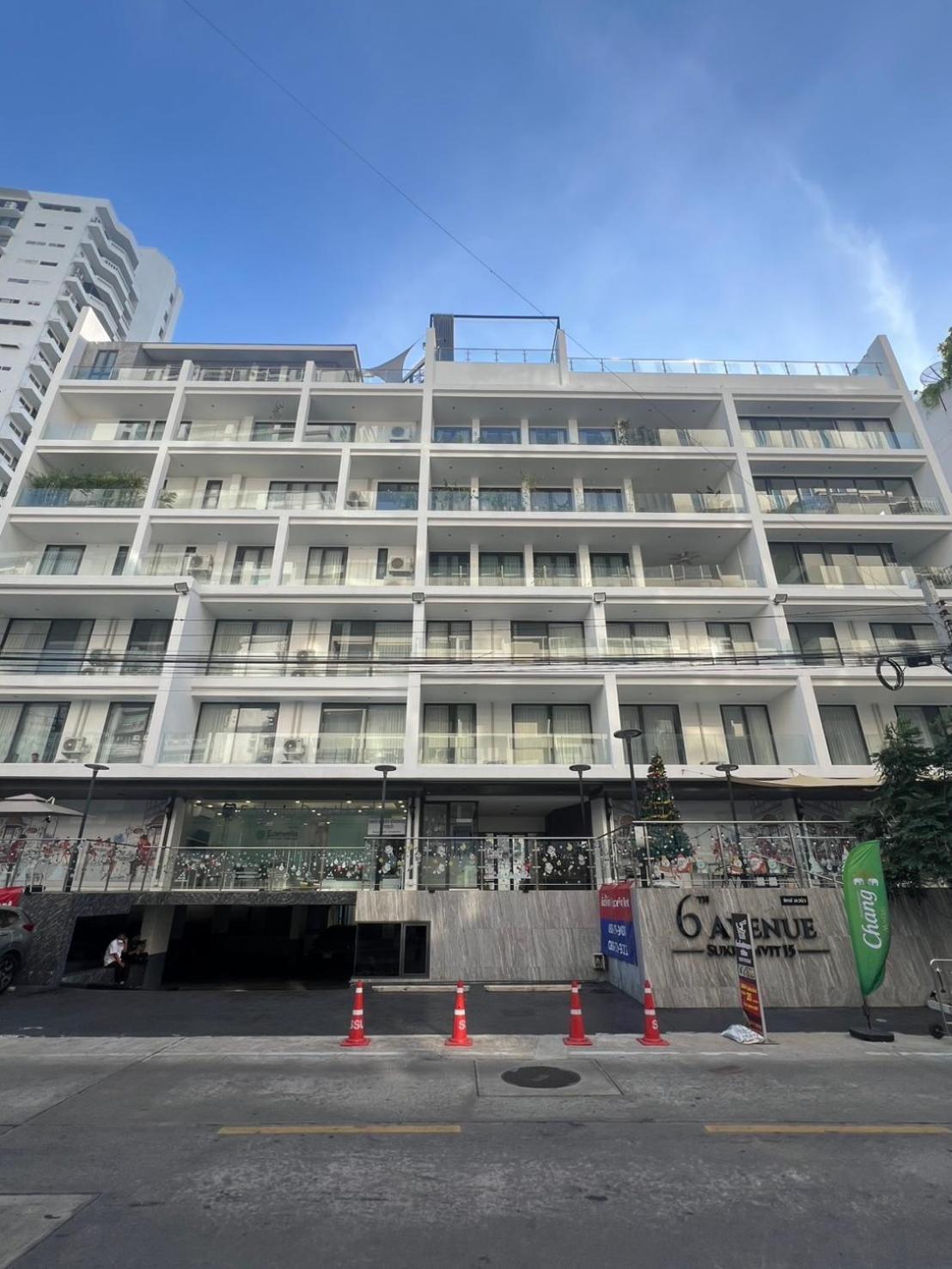 6th Avenue Sukhumvit Bkk 407 Bts Asoke Nana Bangkok