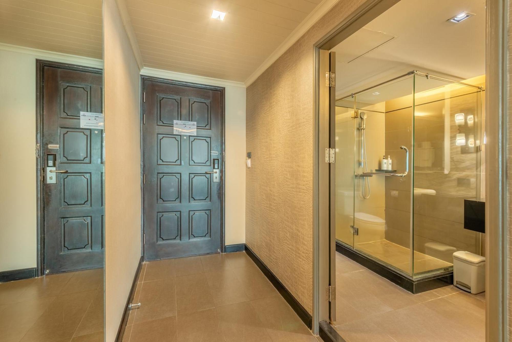 Royal Benja Hotel 5*