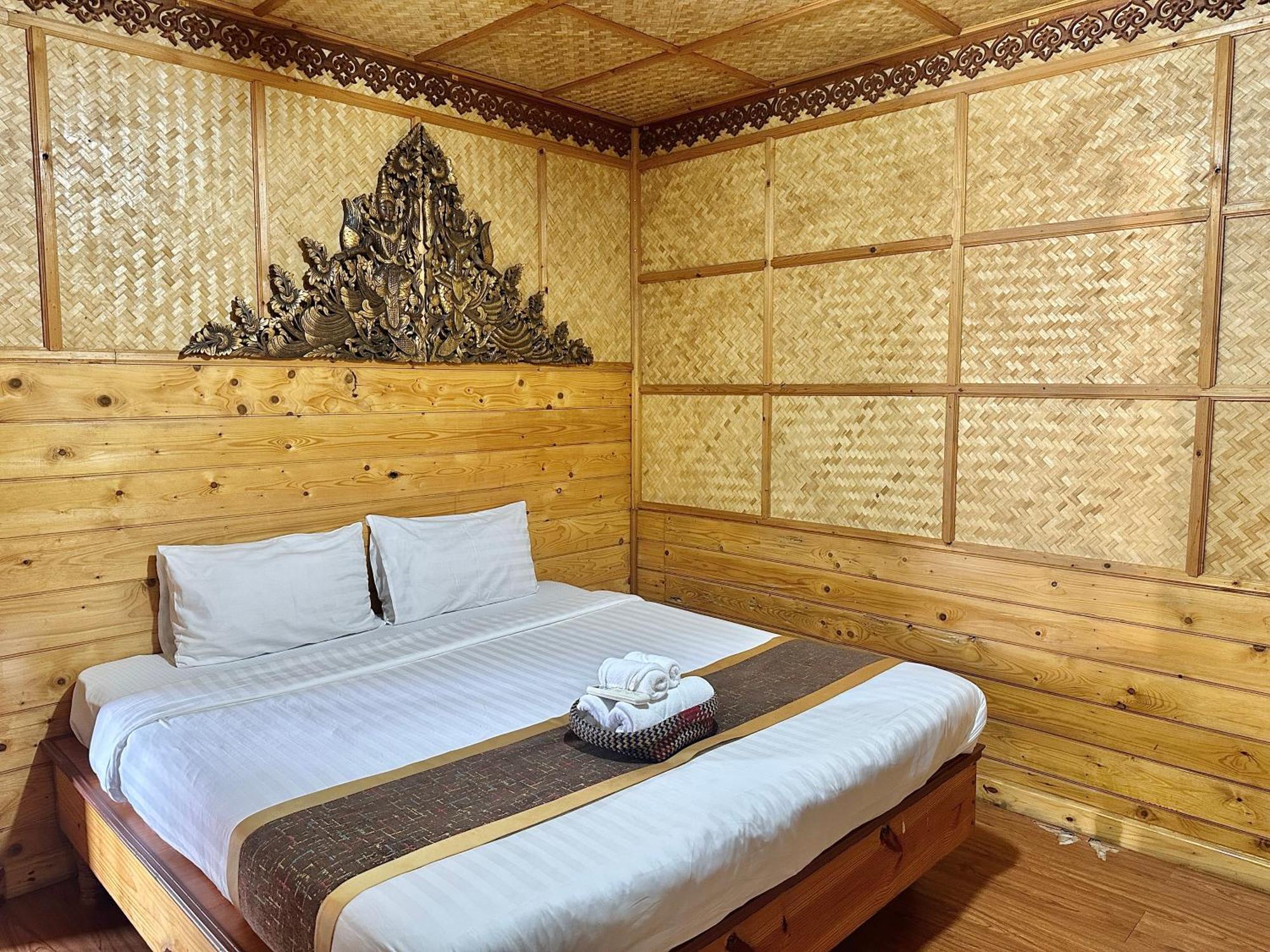 Montri Donmuang Resort 2*