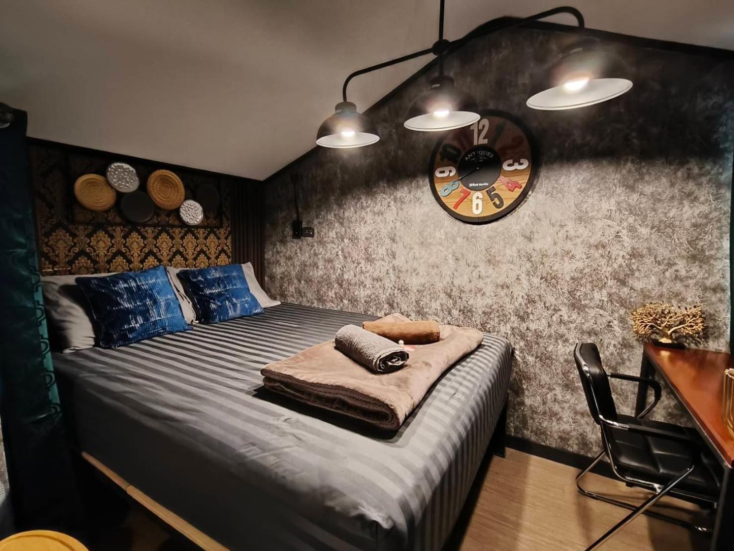Do Dee Cafe Hostel