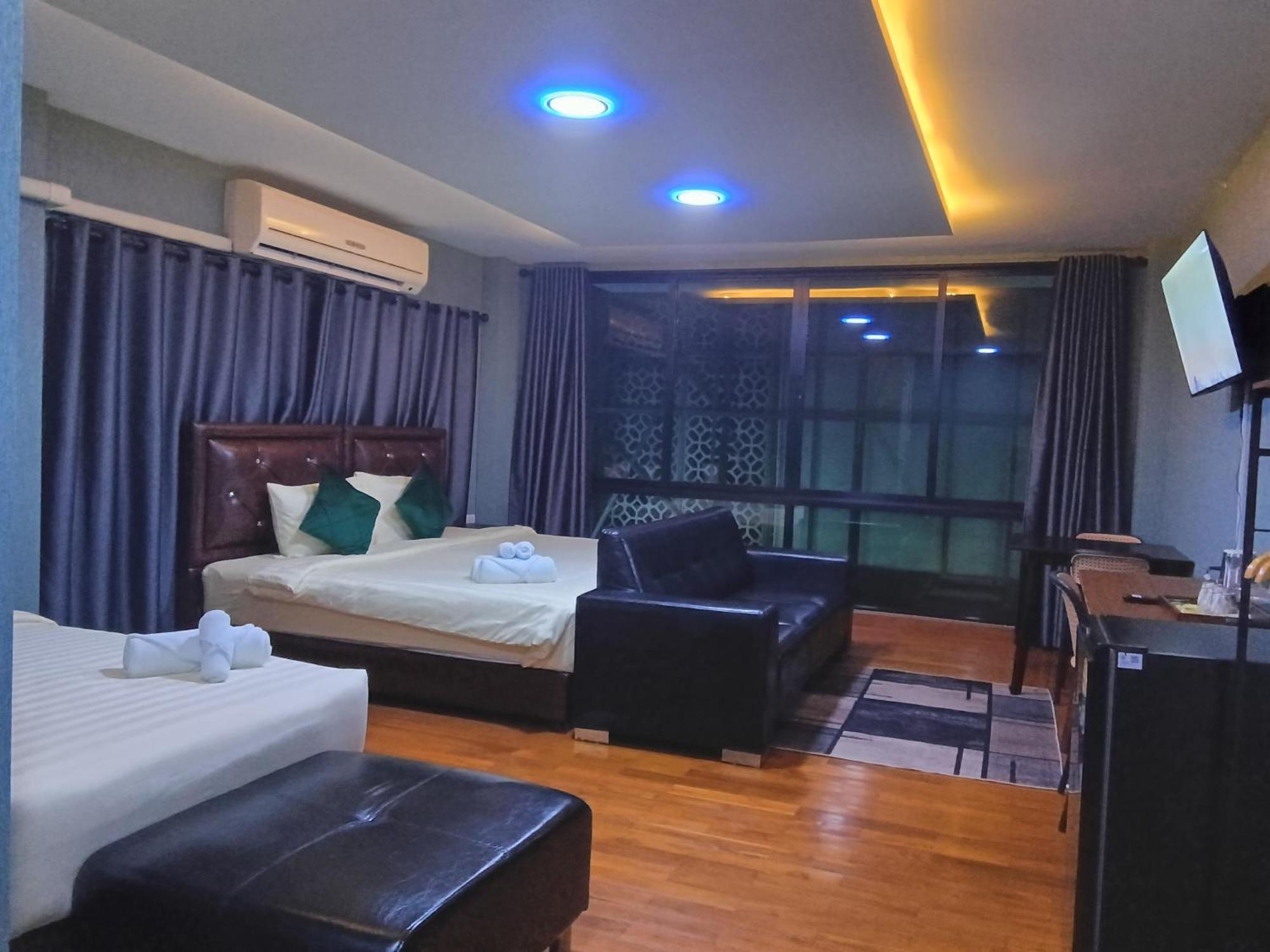 Khokeng * Bangkok