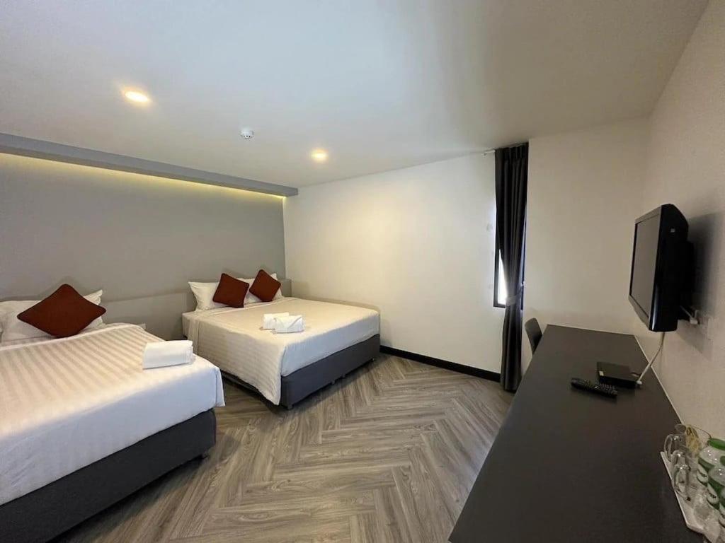 14 Sathorn No-parking Hotel Bangkok