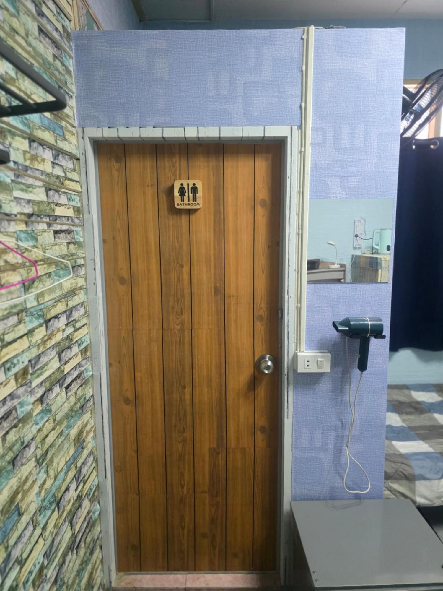Pangsapuri 204 Olan Place Spacious With Wi-fi Near Bts Skytrain