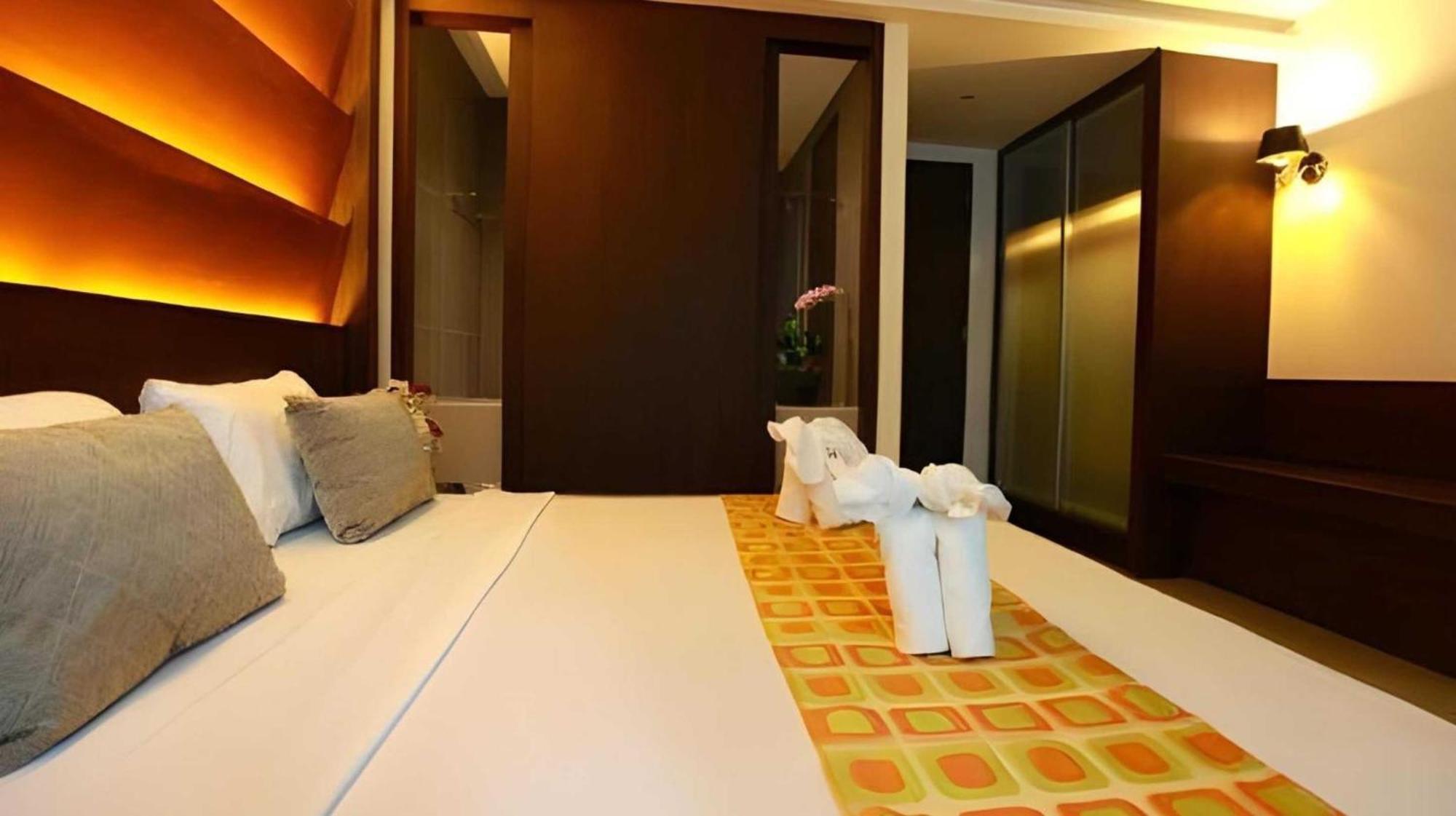 Collection O The Cha Cha Hotel