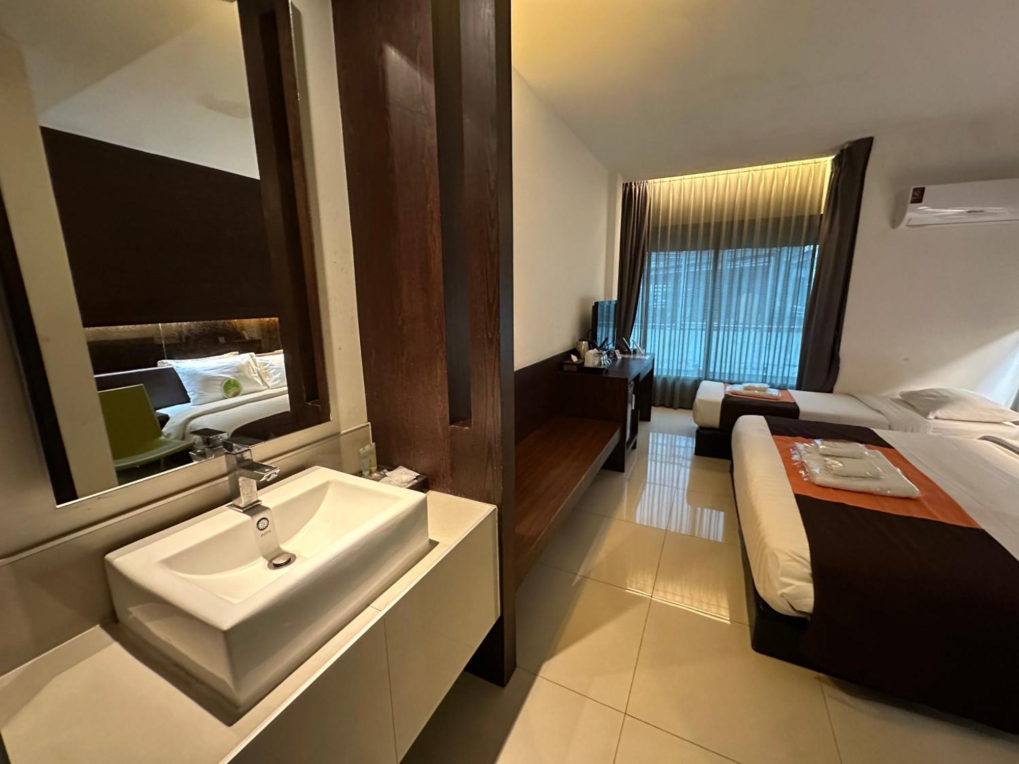 Collection O The Airport Link 3* Bangkok