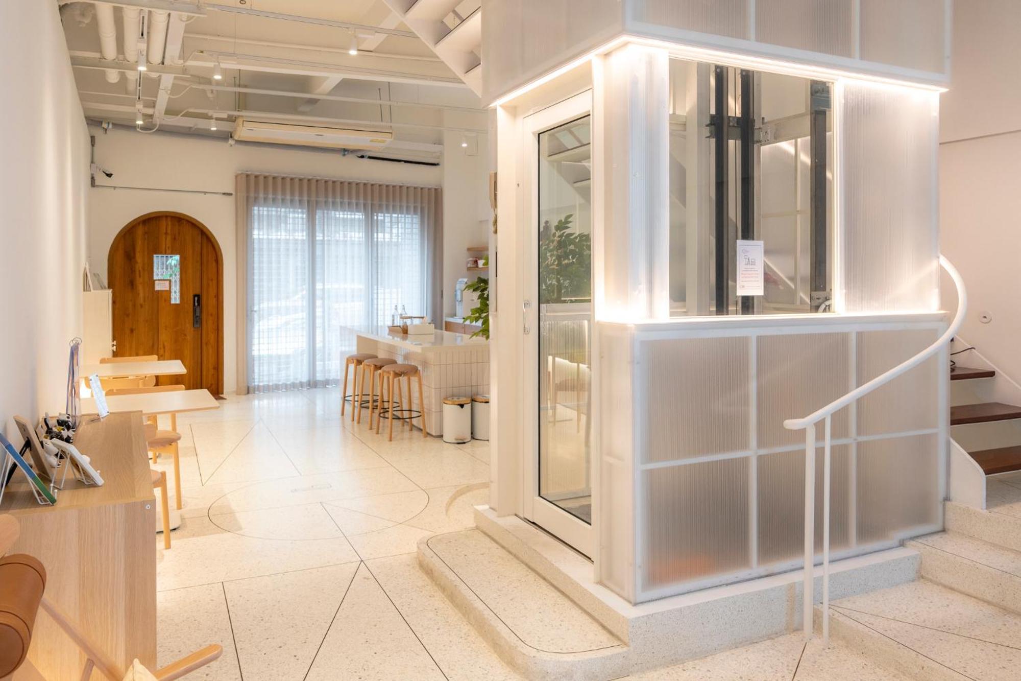 Vaeh Viean Silom Apartment Bangkok