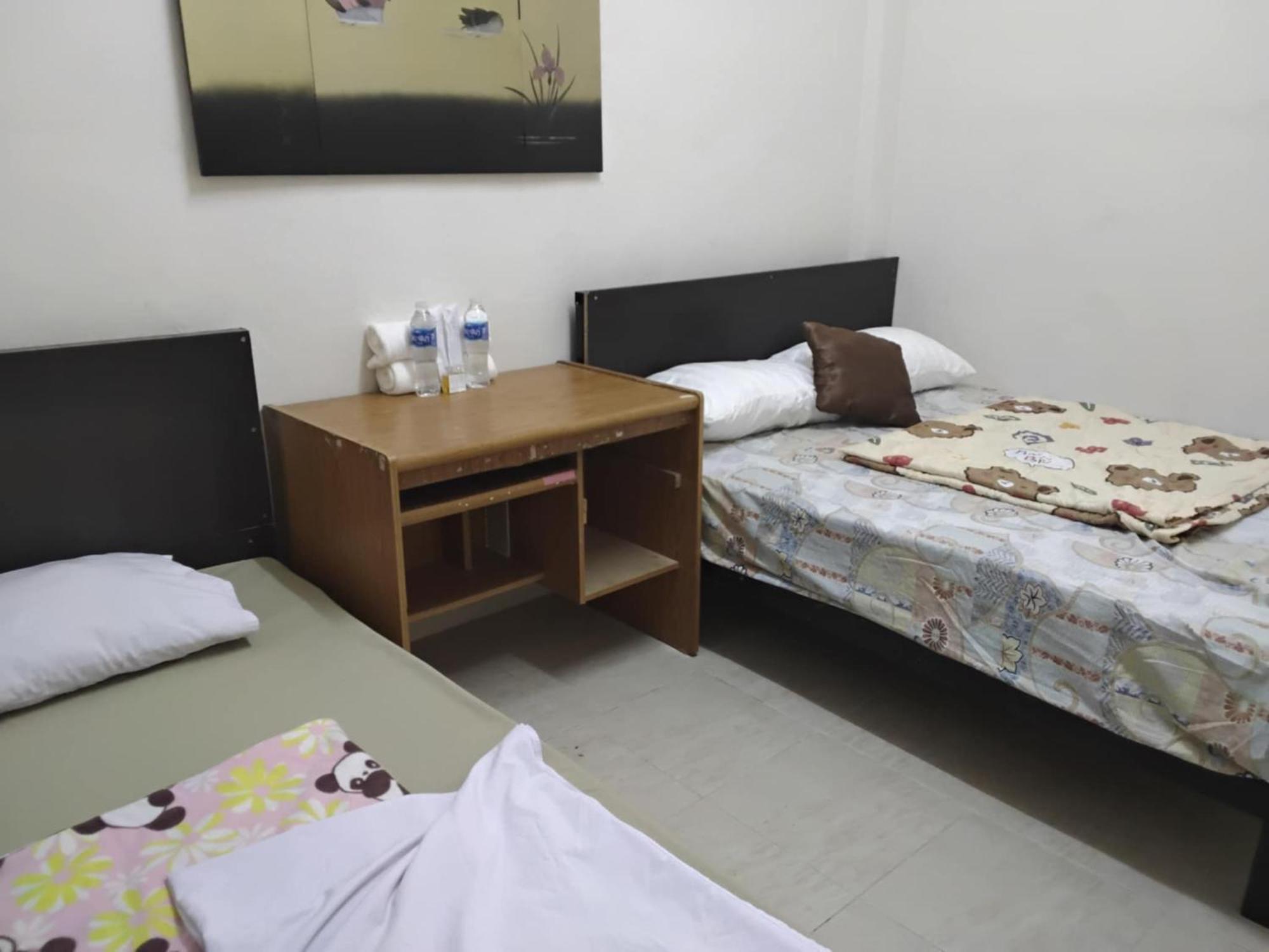 24 Backpackers Hostel