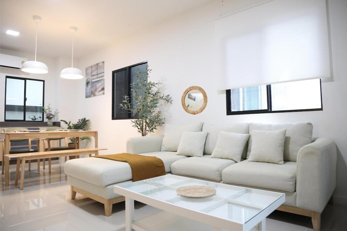Apartment Cozy Homey Place Townhome