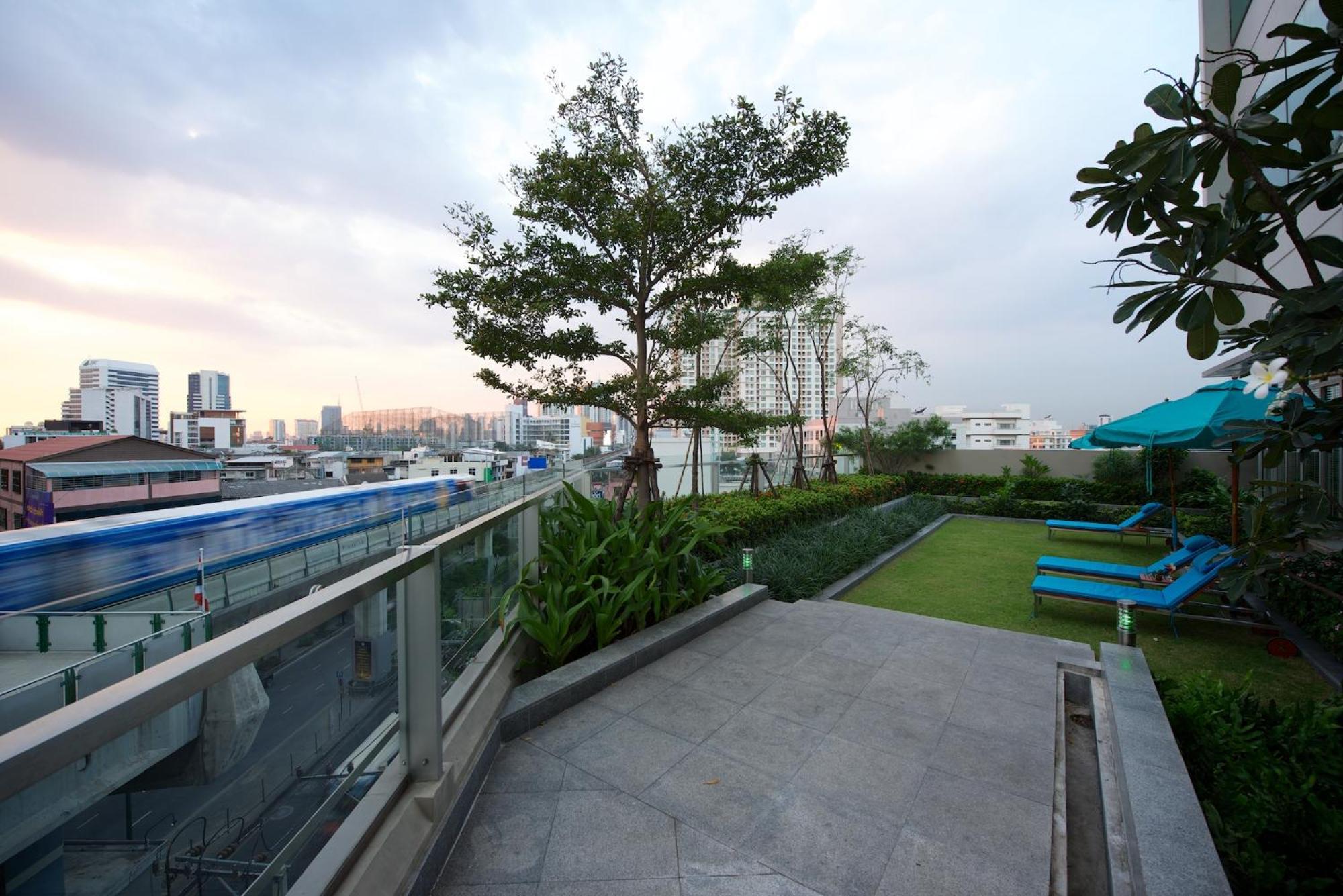 Jasmine Hotel 5*