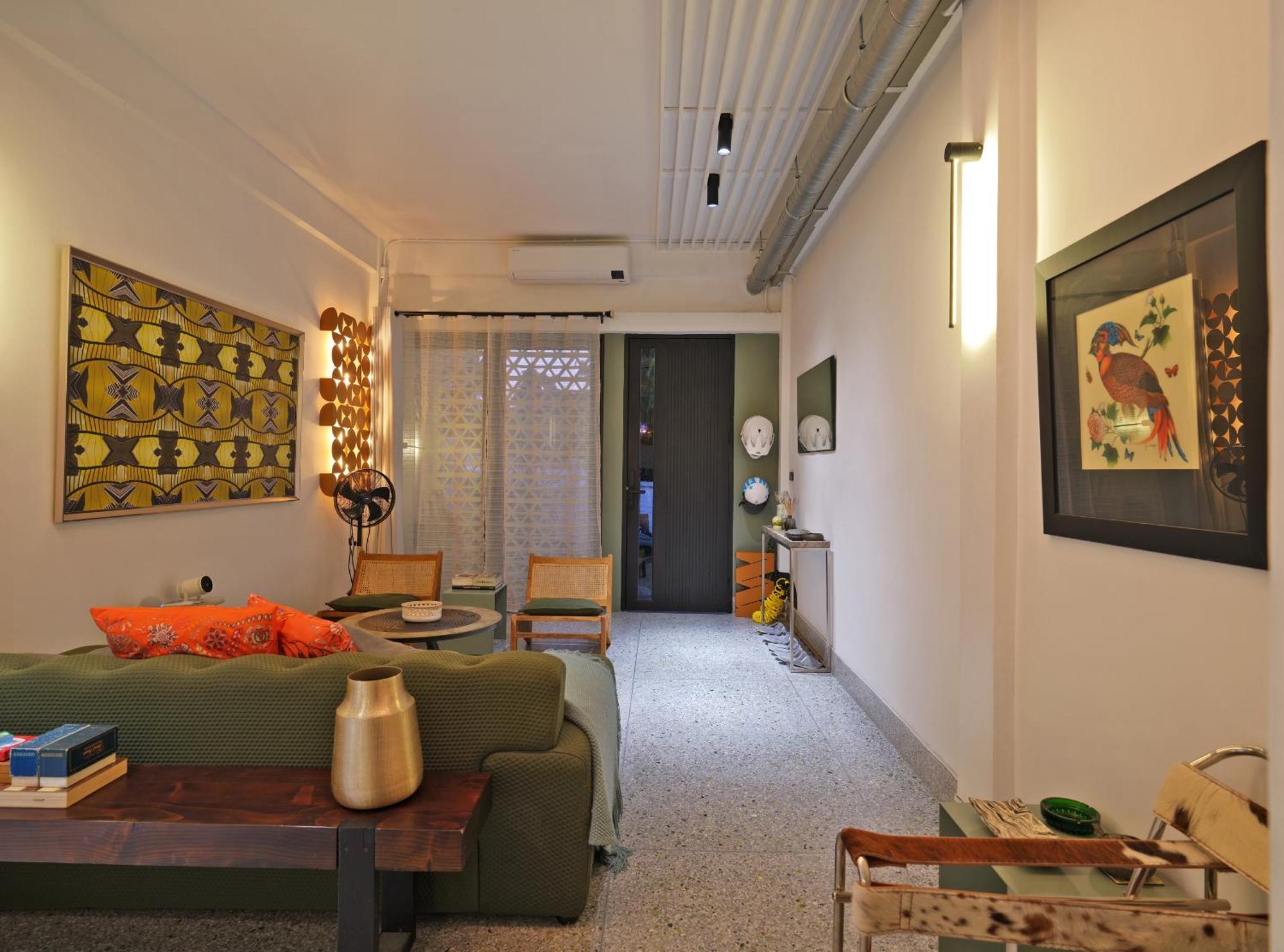 Siri Designer 3-storey Townhouse With Garden And Luxury Amenities Bangkok