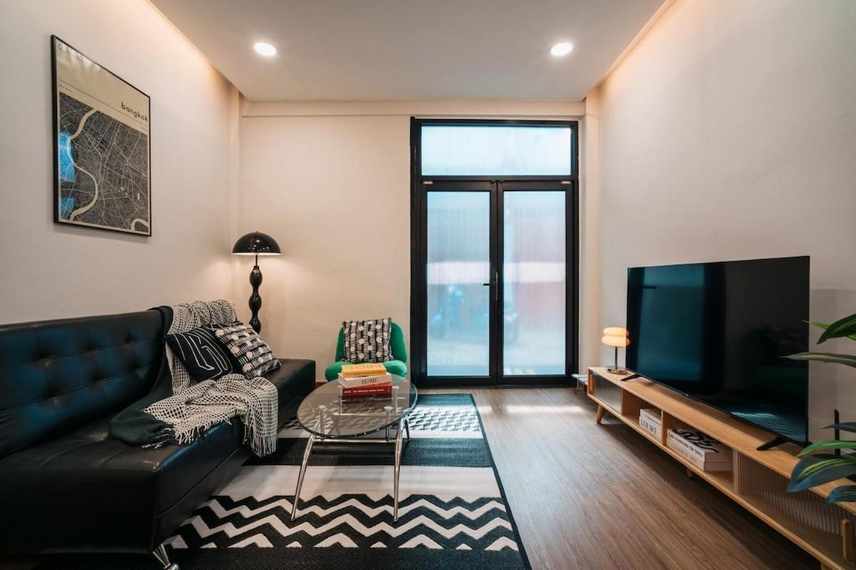 18 - Cozy Hideout In Bangkok