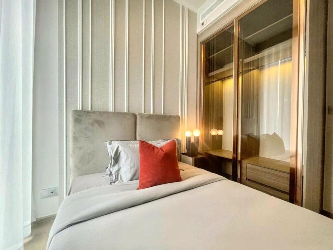 Apartment Luxury Sukhumvit Asoke Nana 65 Sqm Sleeps 4