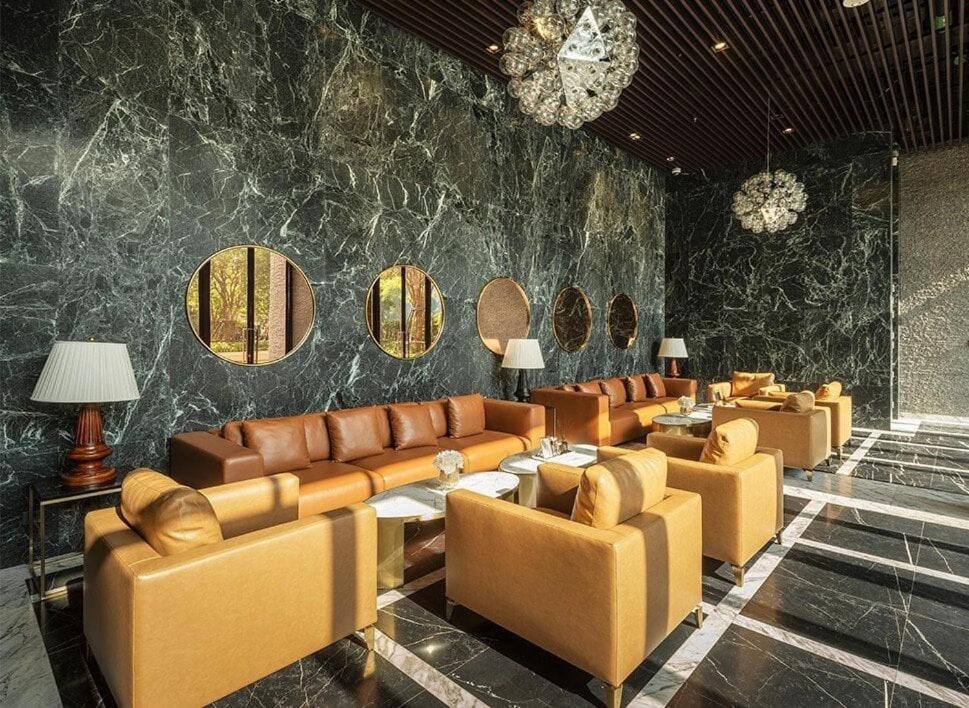 Phrom Phong 1bd Pool,gym,park And Mall Bts *