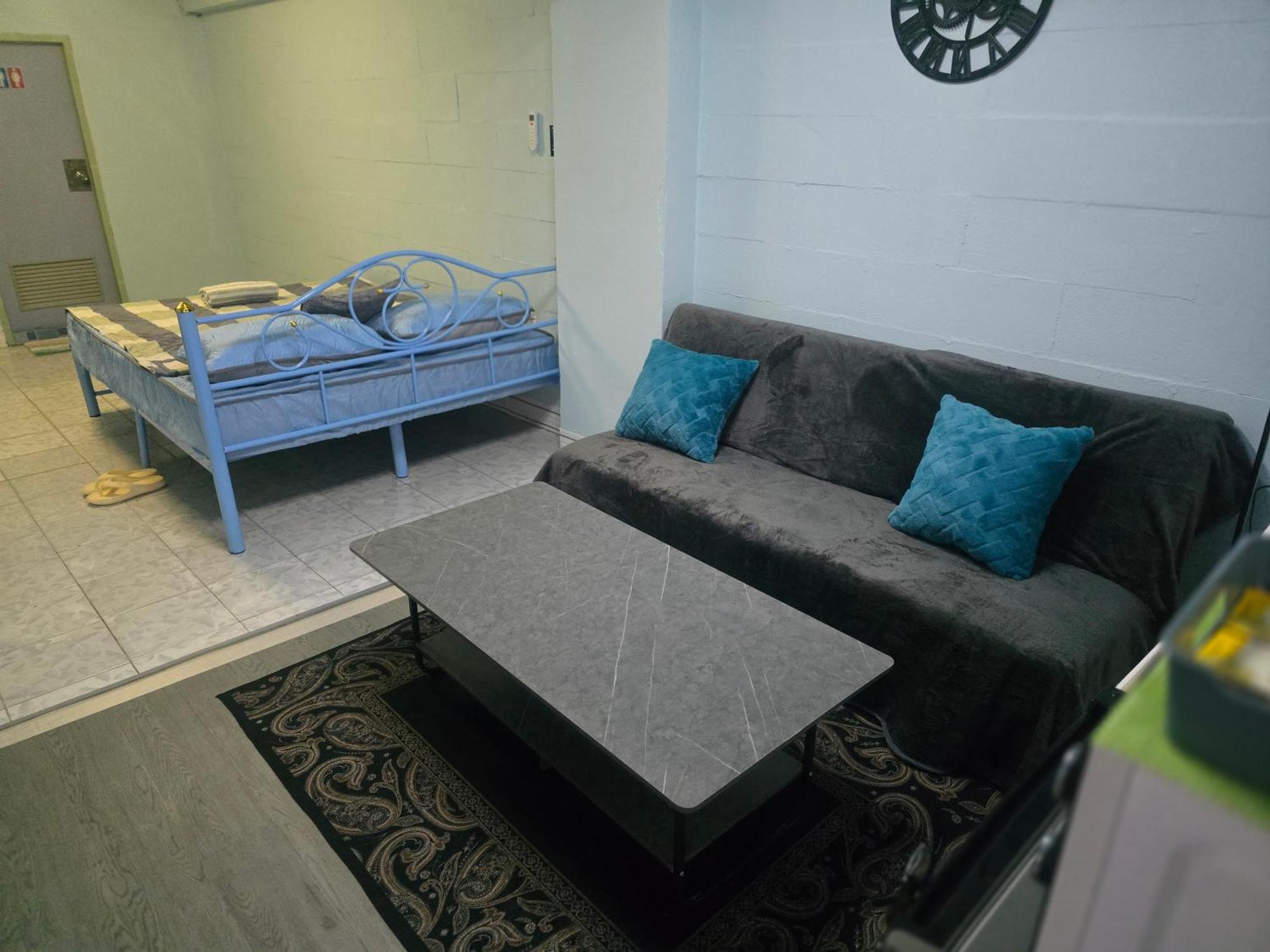 Apartment Beautiful With Living With Wifi *