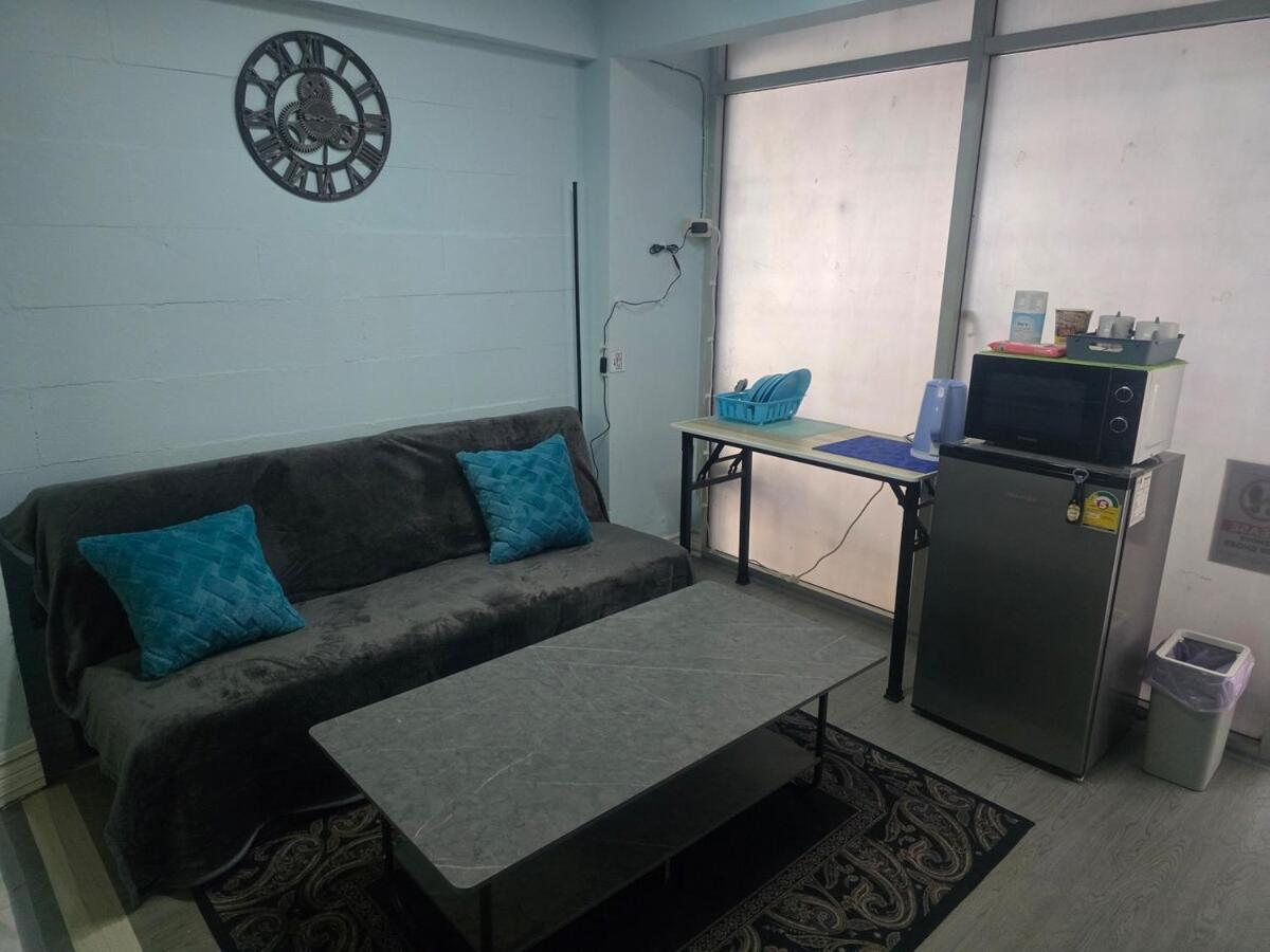 Apartment Beautiful With Living With Wifi Bangkok