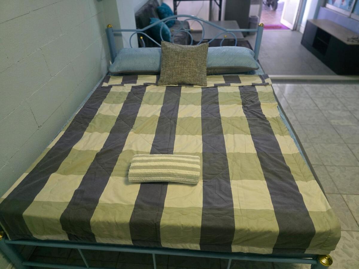Apartment Beautiful With Living With Wifi