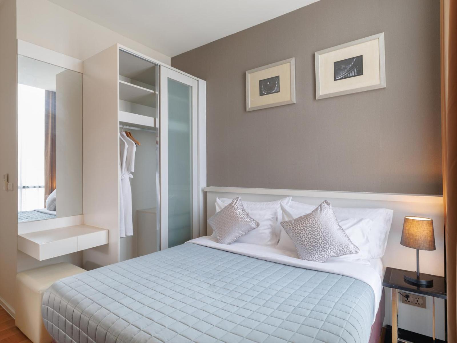 Estella Ekkamai Hotel 4*