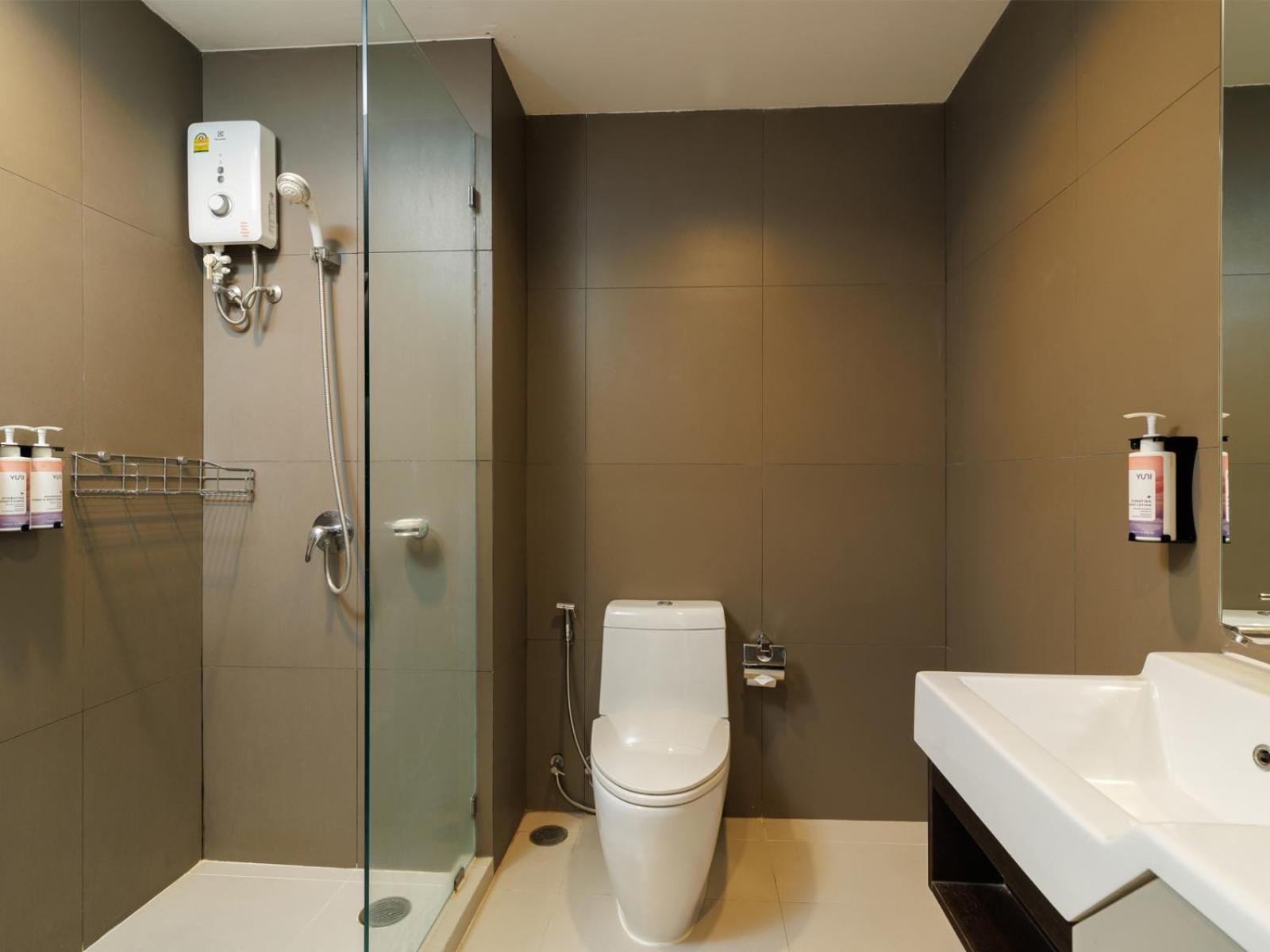 Hotel Estella Ekkamai Bangkok