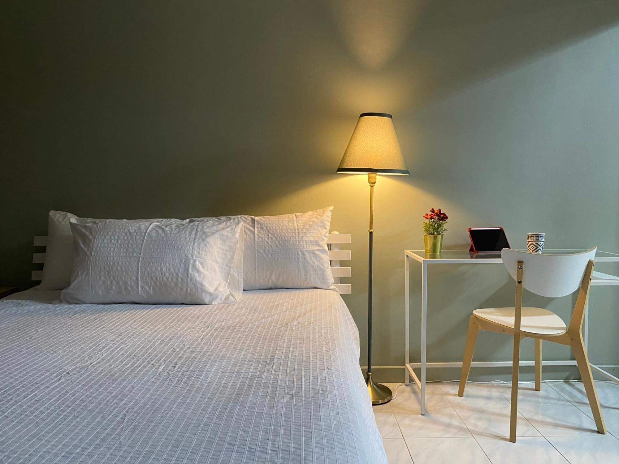 Apartment Cozy 1br Walk To Bts And Airport Rail Link Close To Malls 12