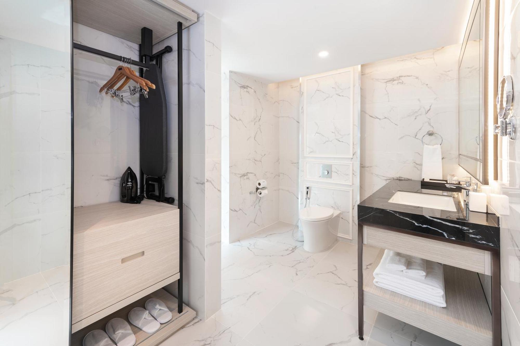 Radisson Chateau De 4*