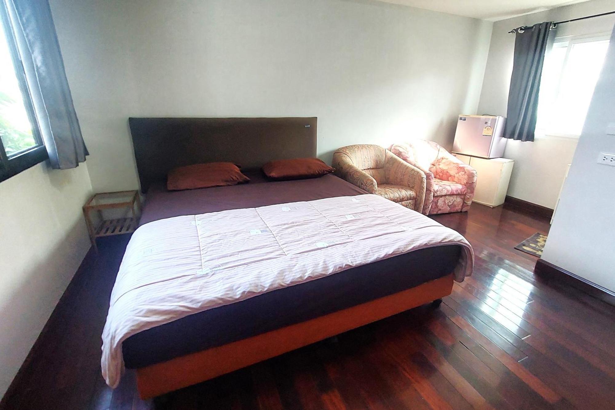 Sukhum Suvarnabhumi Airport Guest House