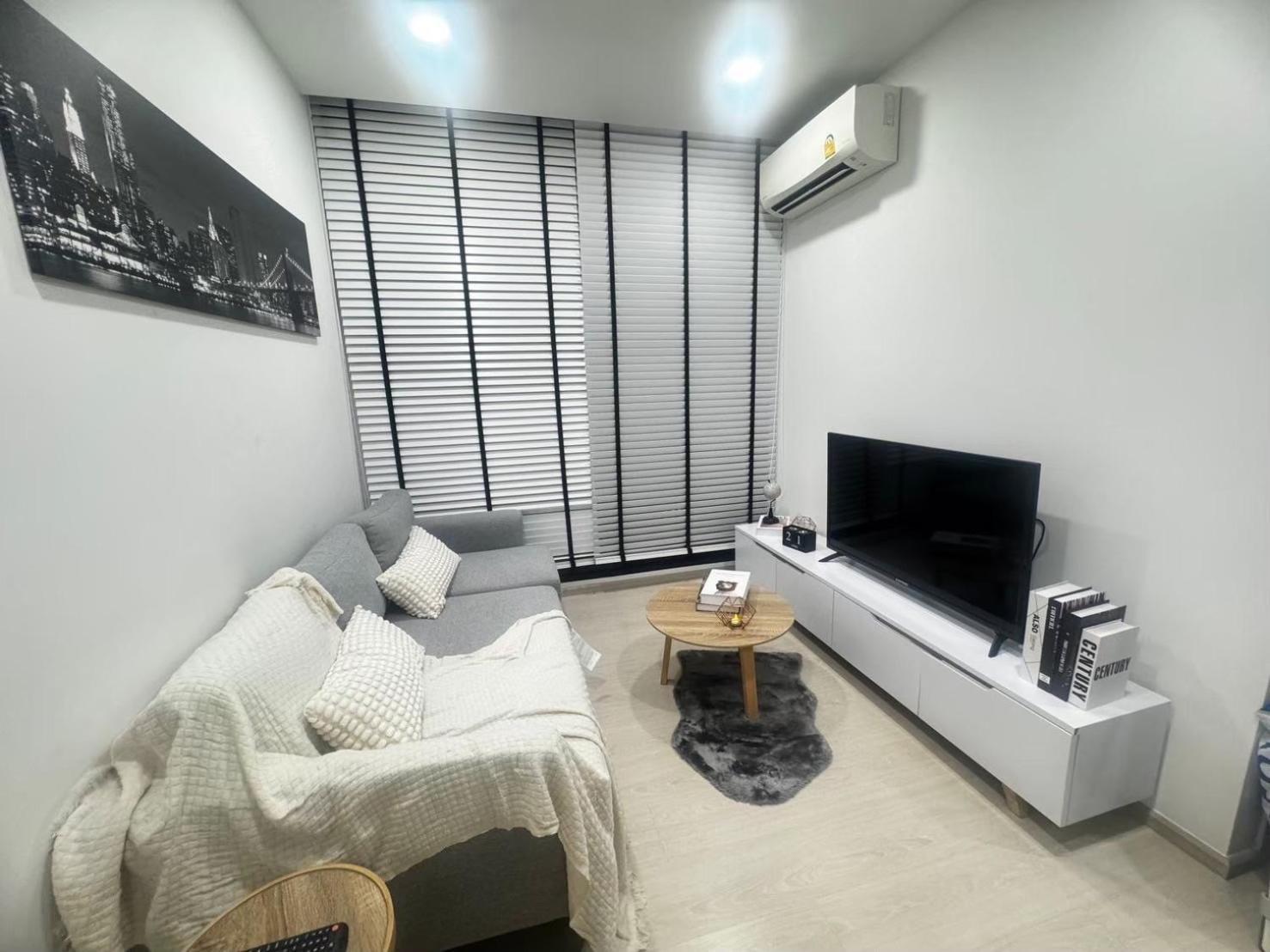 Hotel Ekamai 2 Bed