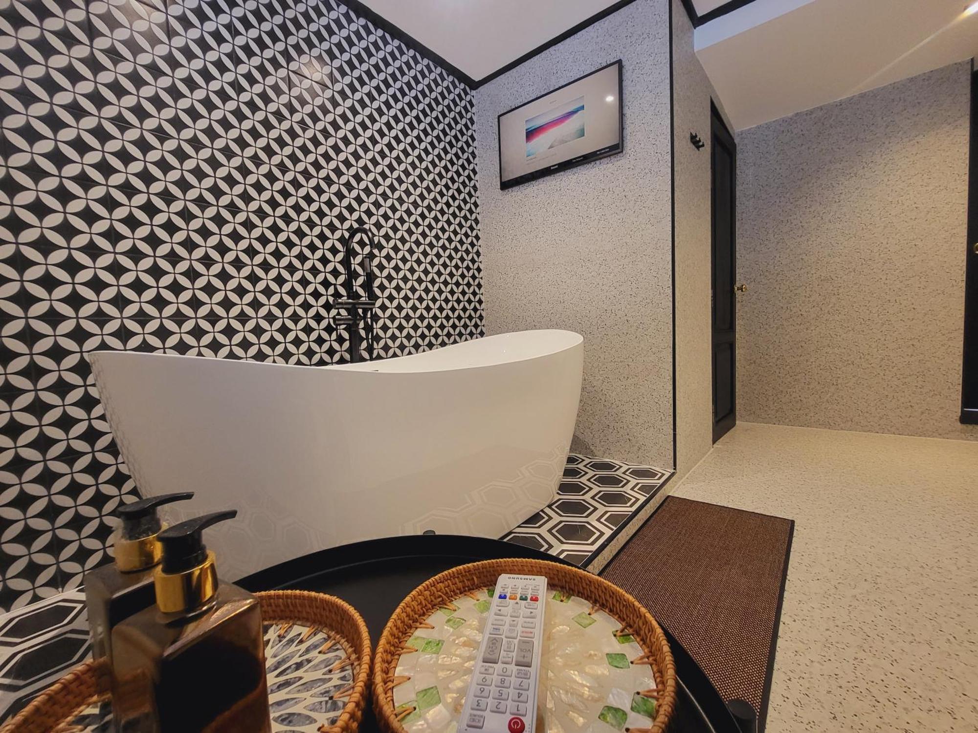 2br Soho Chinatown Full Kitchen With Bathtub Holiday home