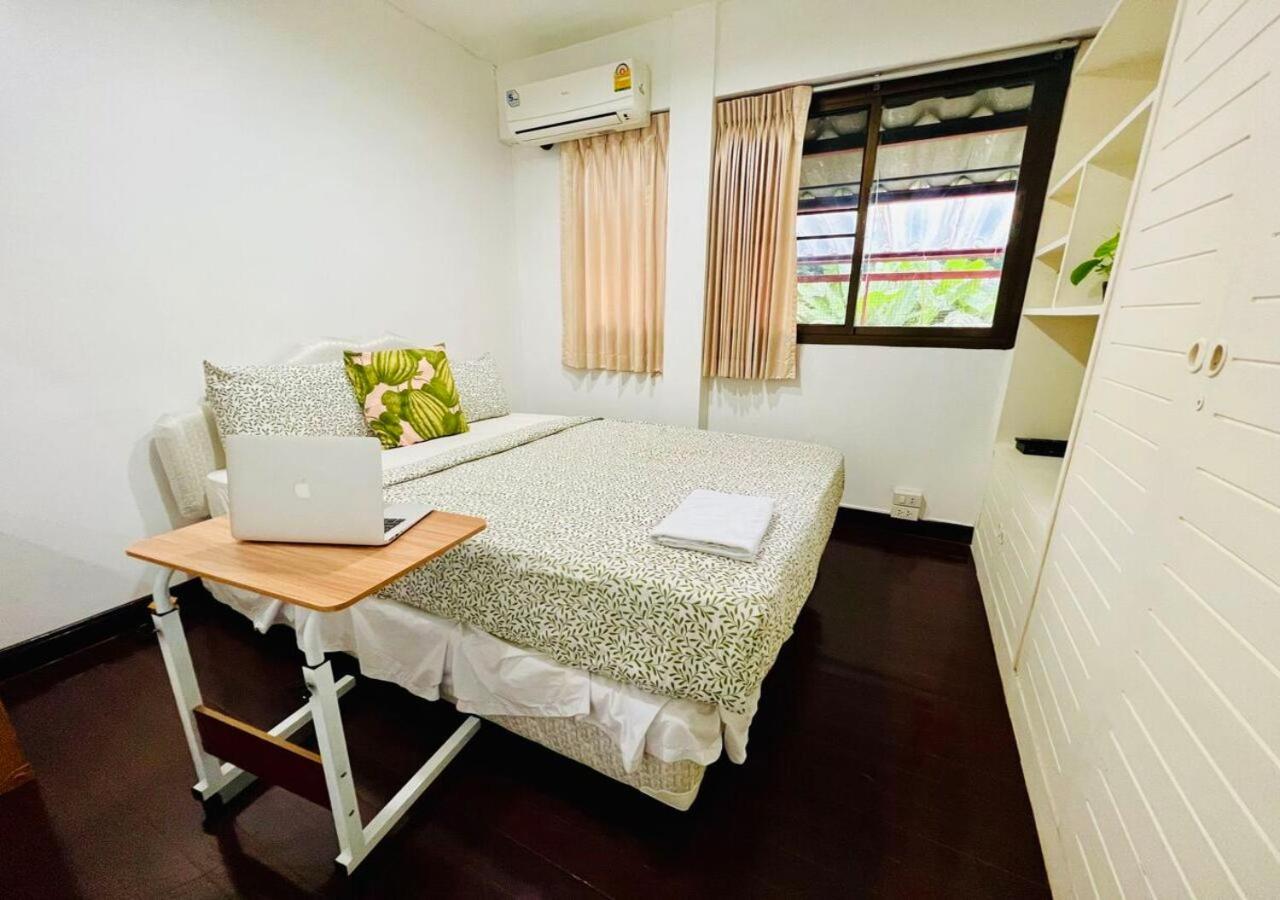 Reehouse@soi Cowboy/asoke Bts Guest house