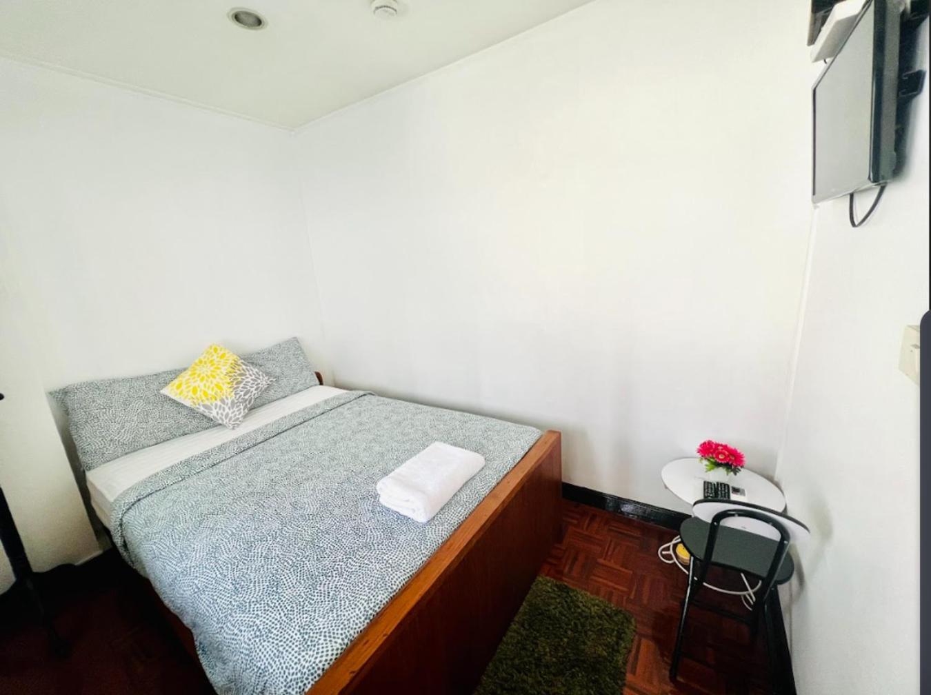Reehouse@soi Cowboy/asoke Bts Guest house Bangkok