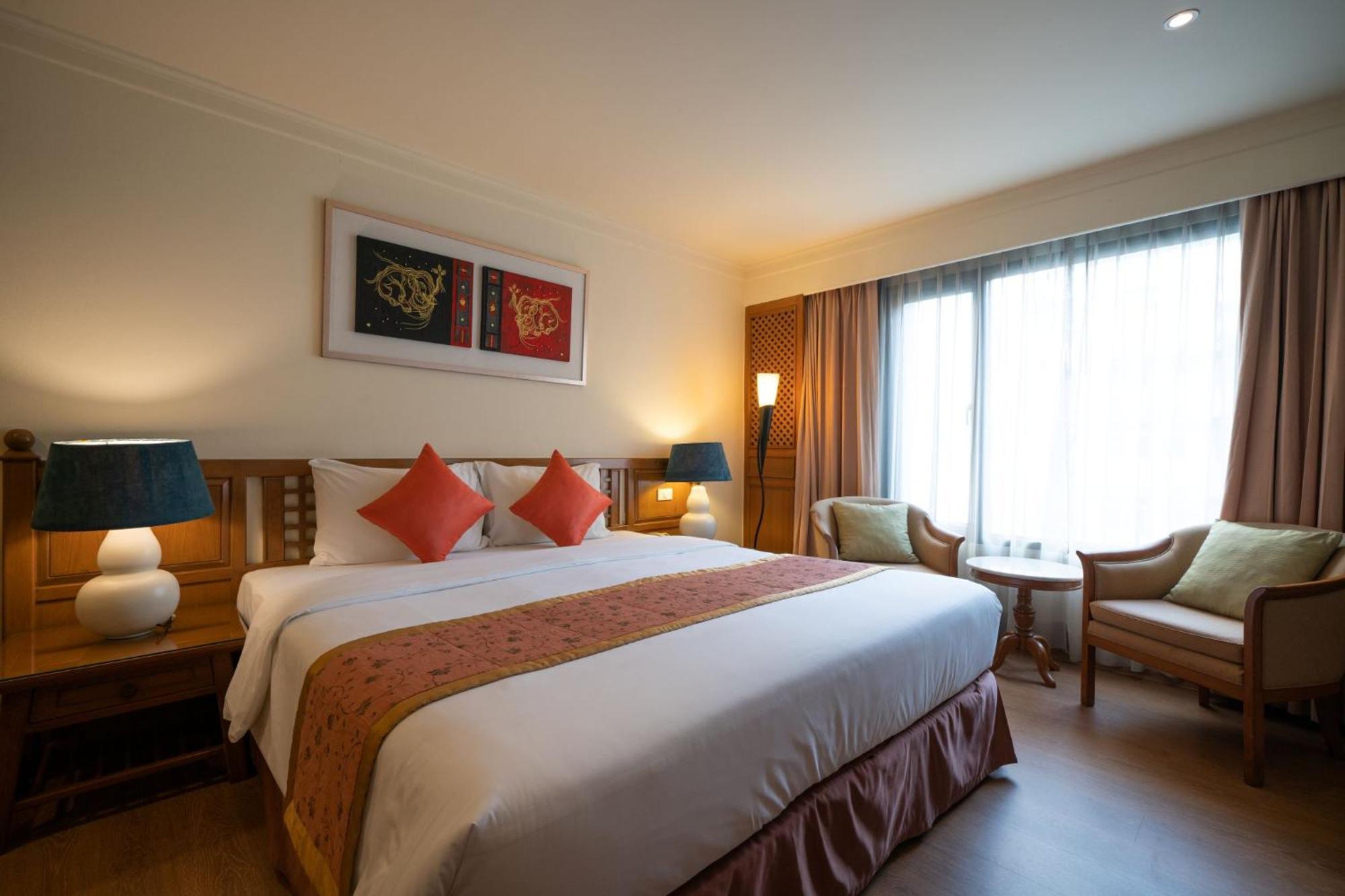 Silom Serene A Boutique