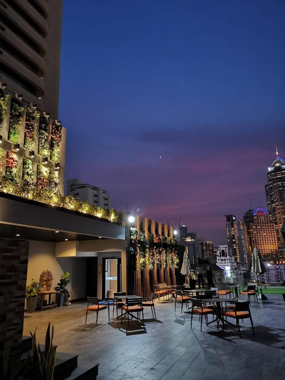 Hotel Citrus Sukhumvit 6 By Compass Hospitality Bangkok