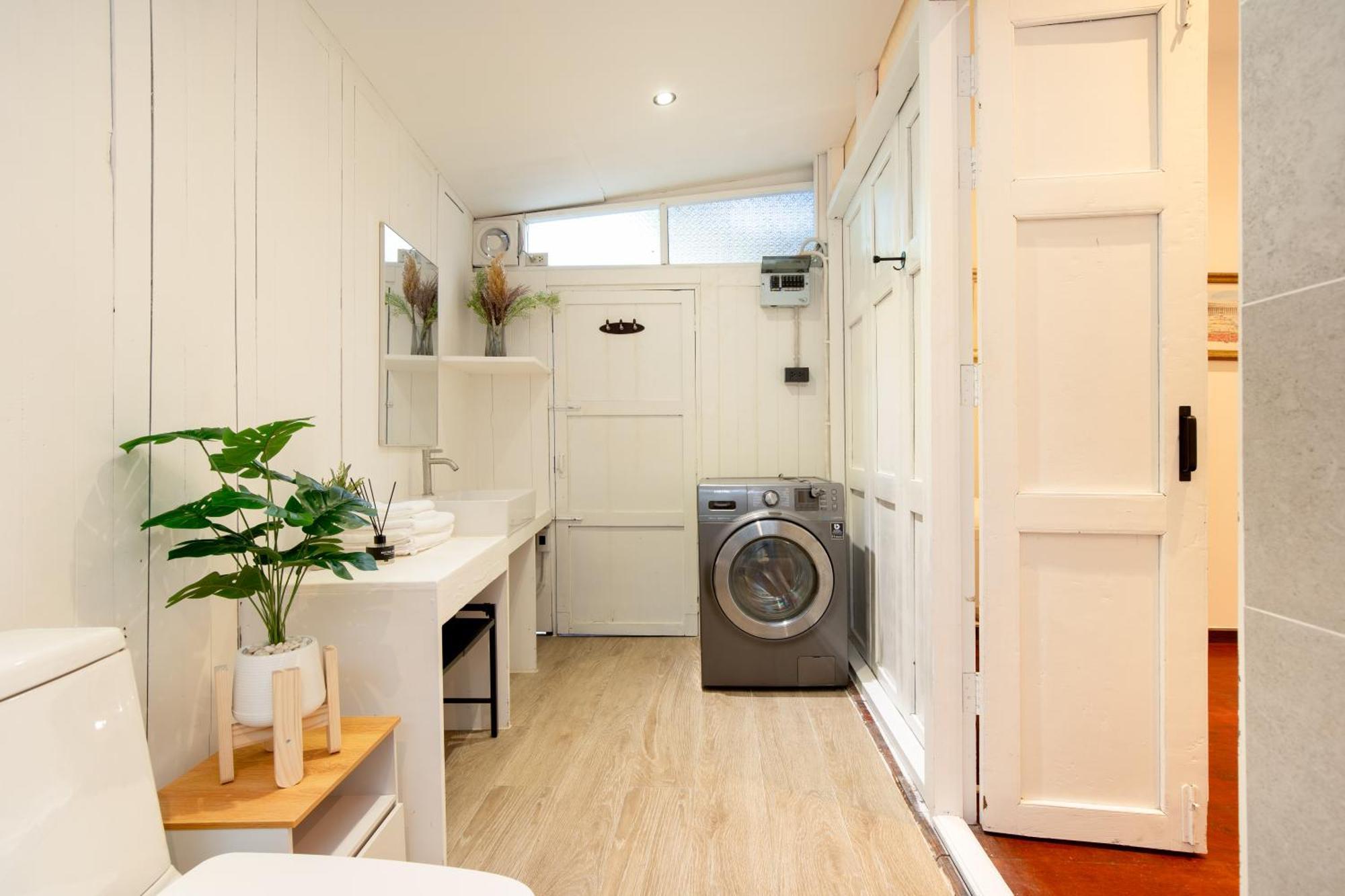 Holiday home Designer House Chao Phraya River - Oh Homes 12 *