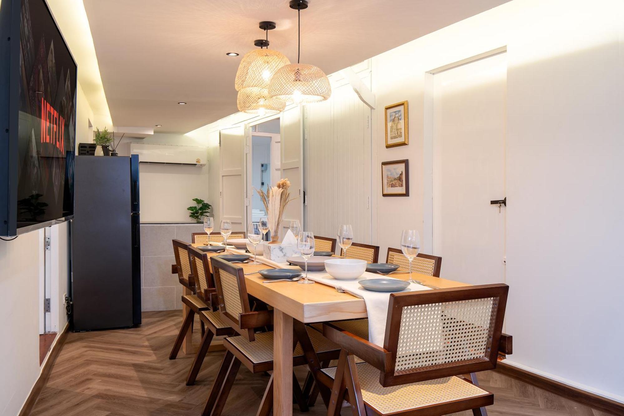 Designer House Chao Phraya River - Oh Homes 12 *