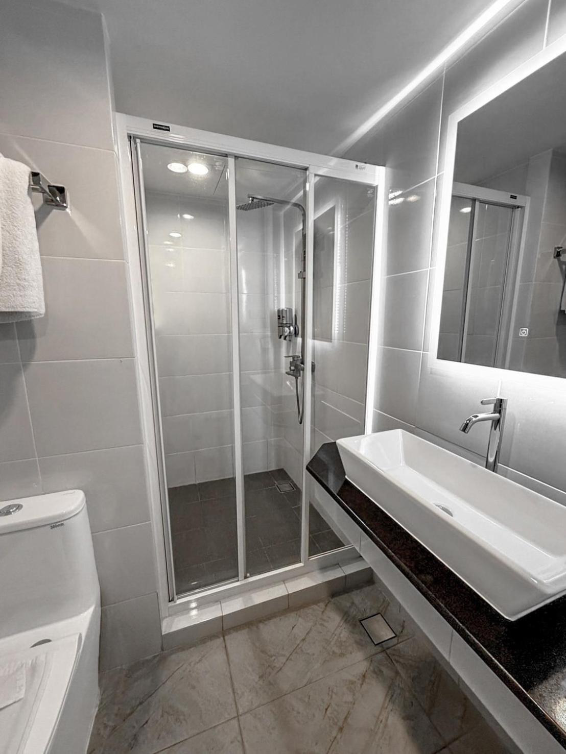Hotel 12 The At Don Mueang Airport Bangkok