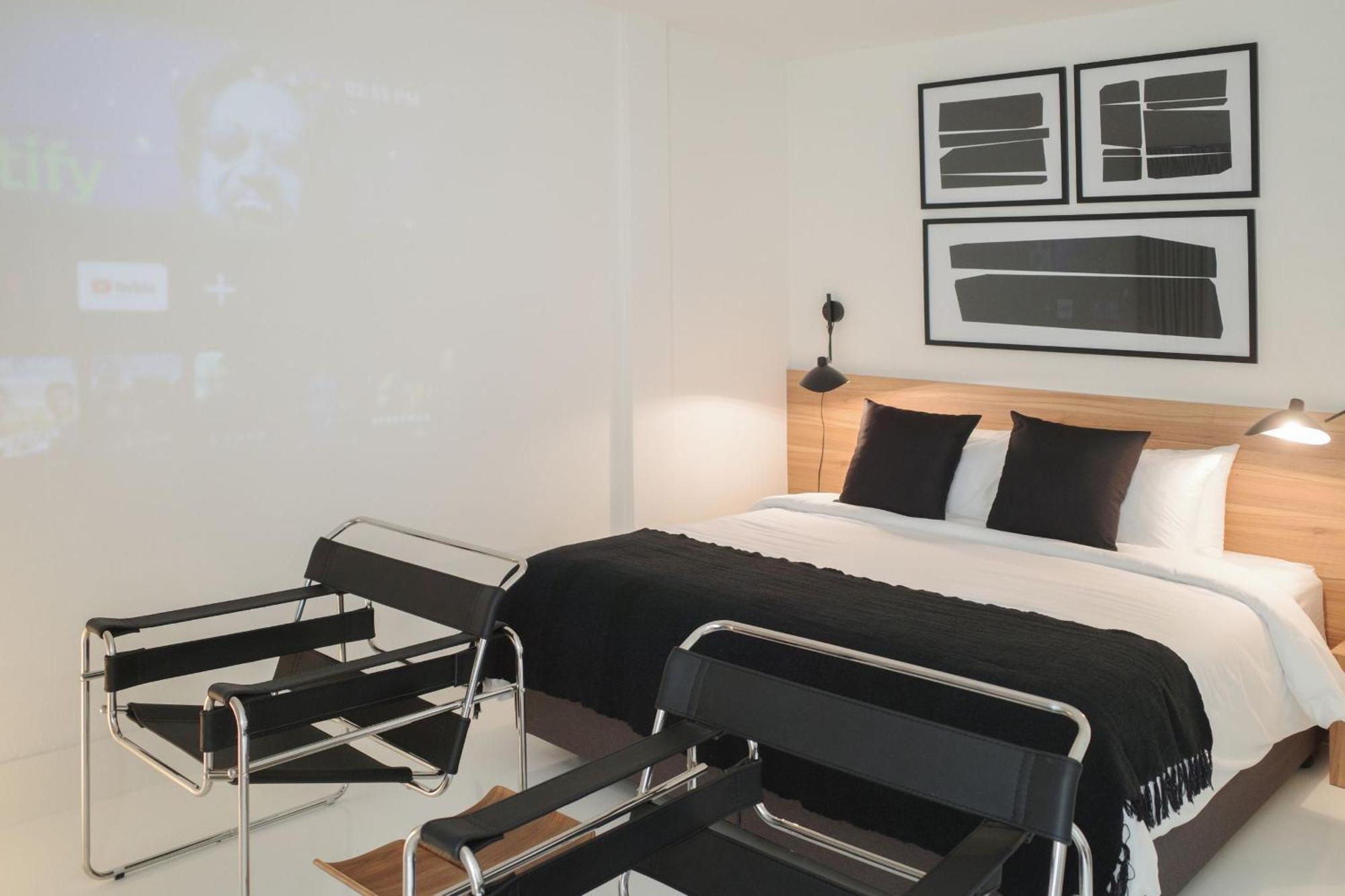 Dear Sunday Hometel Apartment