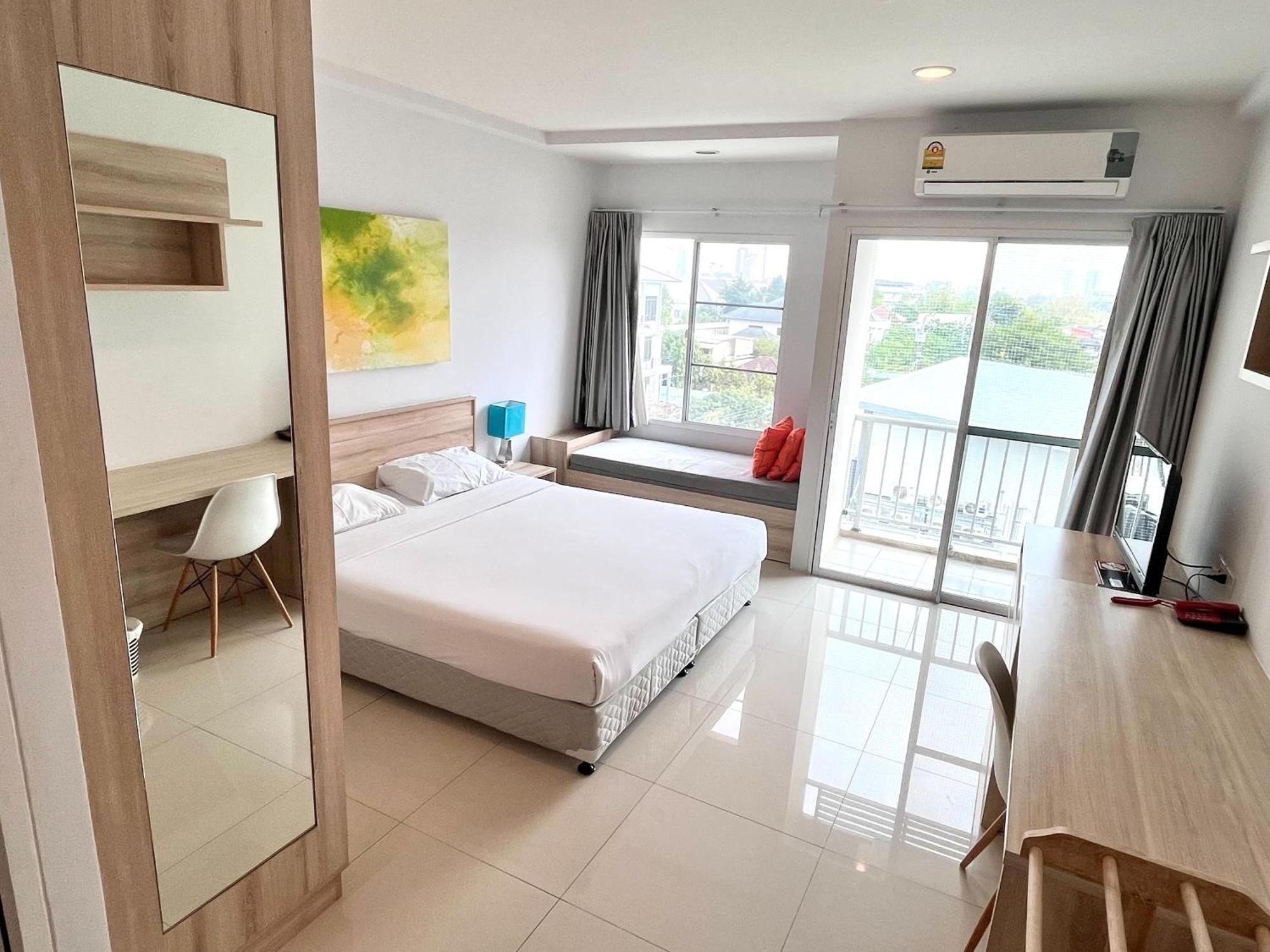 Aparthotel Des Res - Sha