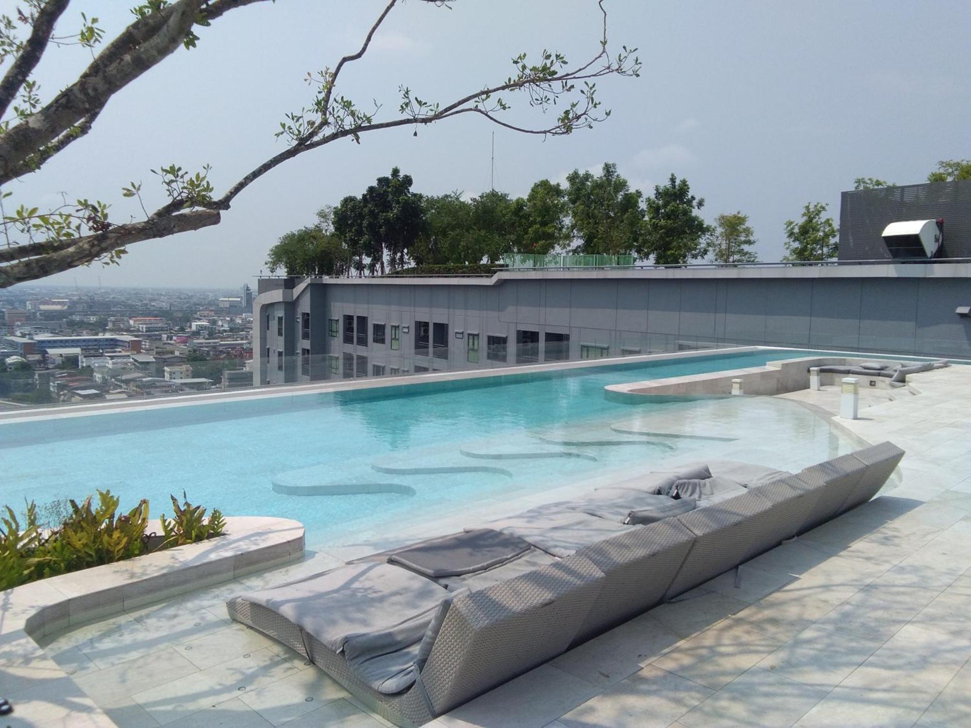 Ideo Yai Near Thaphra Mrt Station *
