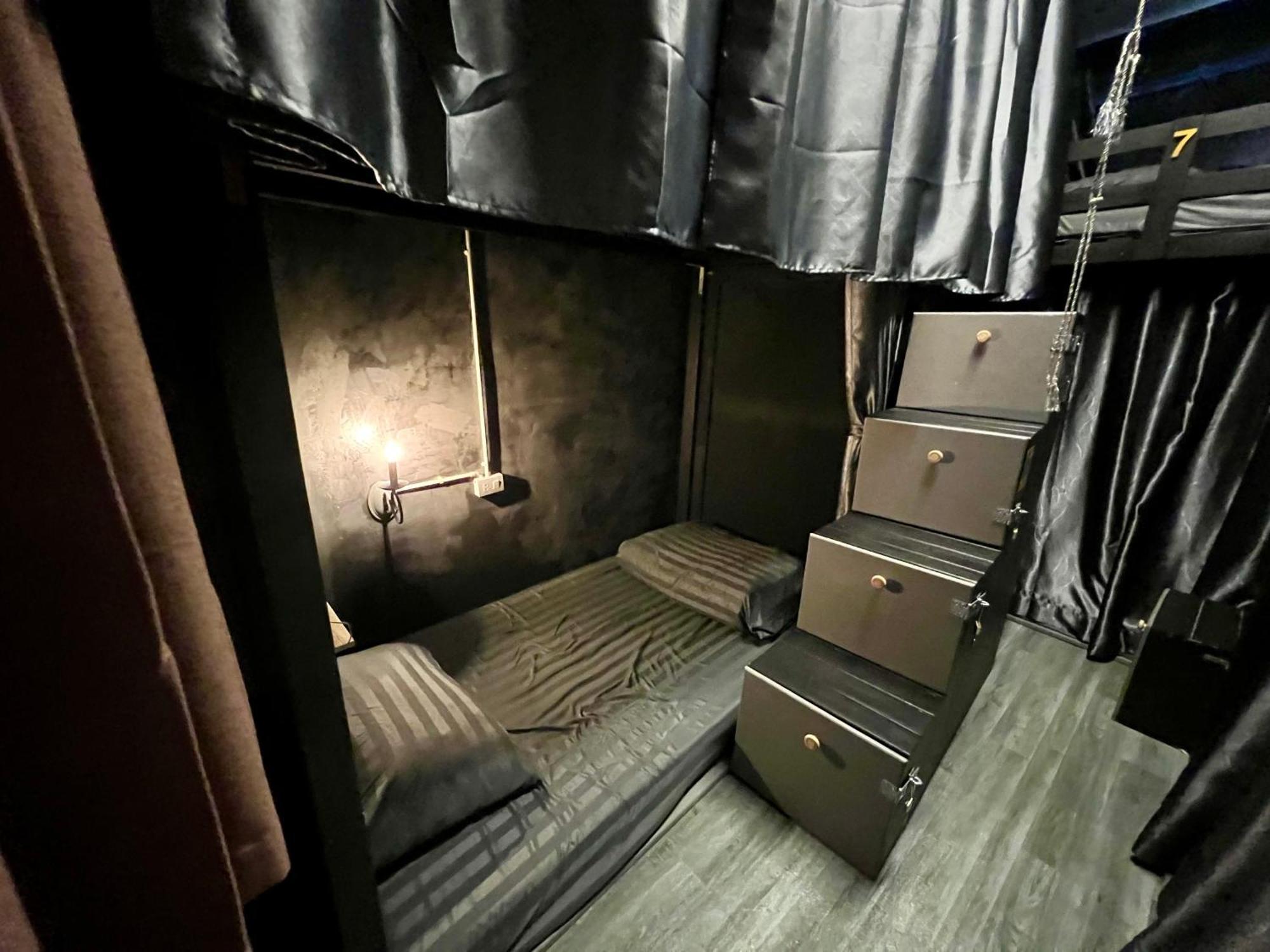 Strays Hostel *