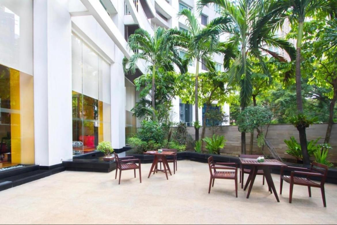 Large With 2beds Bts Chitlom Sukhumvit Bkk Apartment *