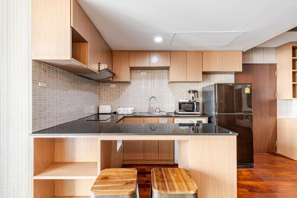 Large With 2beds Bts Chitlom Sukhumvit Bkk * Bangkok