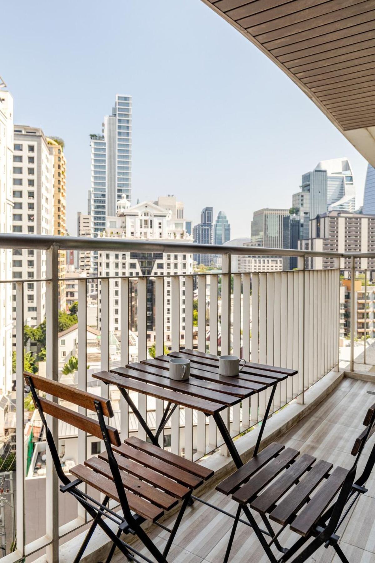 Large With 2beds Bts Chitlom Sukhumvit Bkk * Bangkok