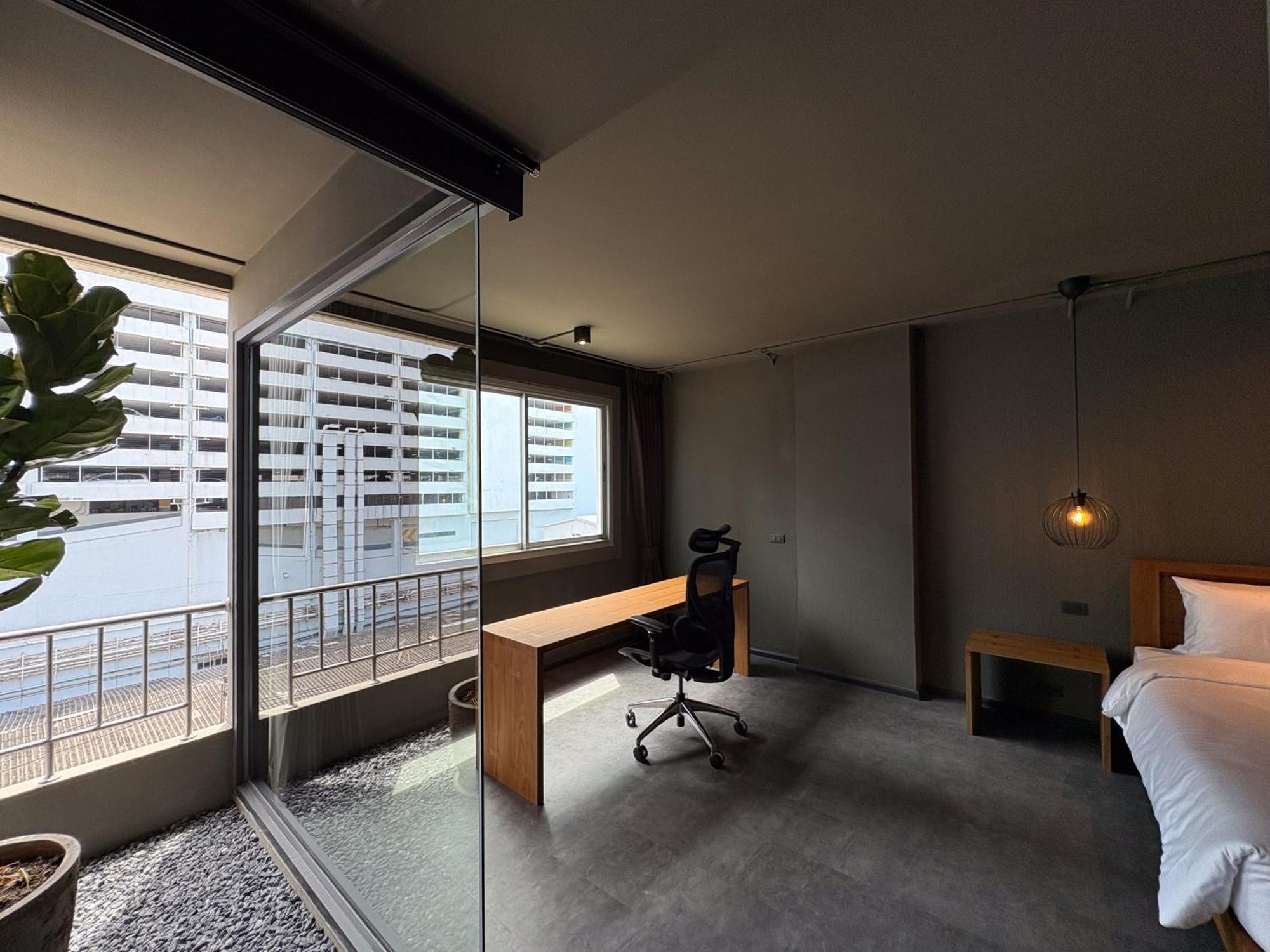 Hotel Centric Place 3*