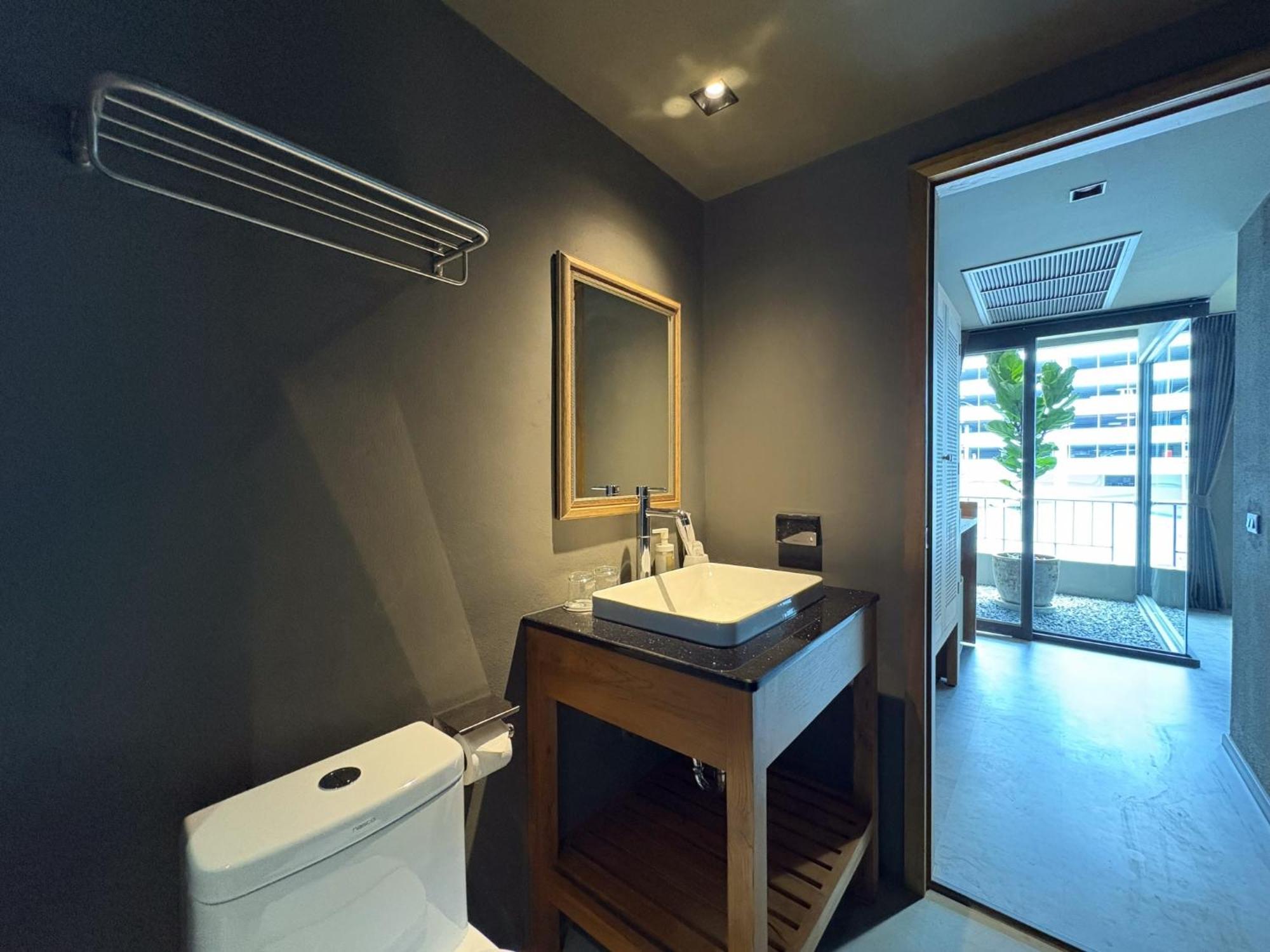 Centric Place 3*