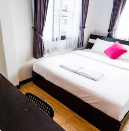 Bed & Breakfast The Cube Sathorn Boutique Hotel: Modern Near Bts Surasak Bangkok