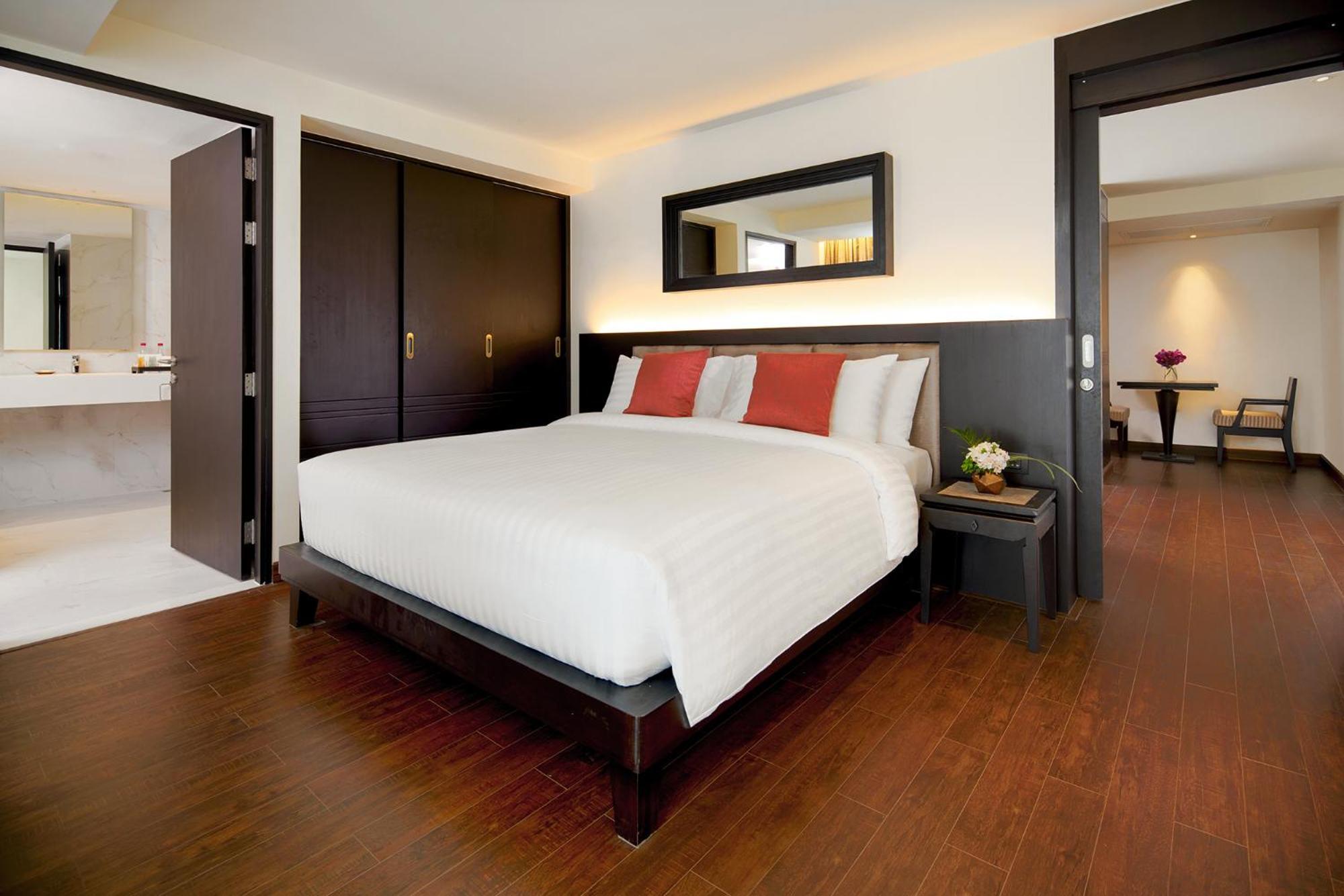 Moevenpick Sukhumvit 15 5* Bangkok