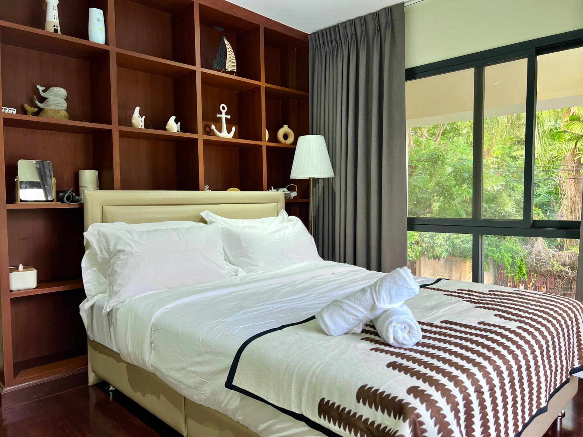 Villa 5br With Private Pool Sukhumvit 10mins Bts *