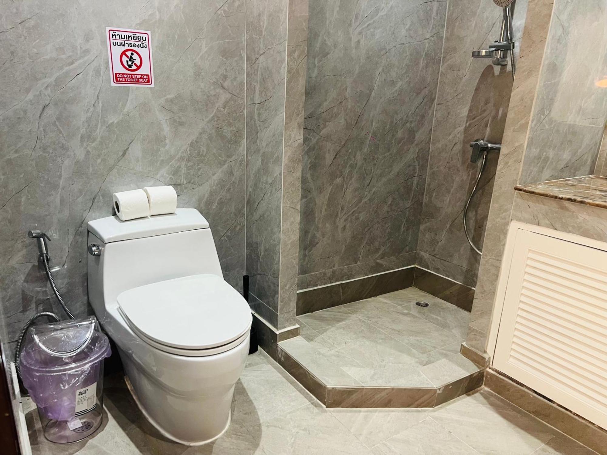 5br With Private Pool Sukhumvit 10mins Bts *