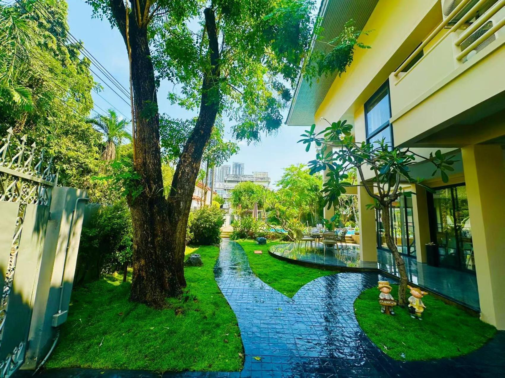 5br With Private Pool Sukhumvit 10mins Bts Bangkok