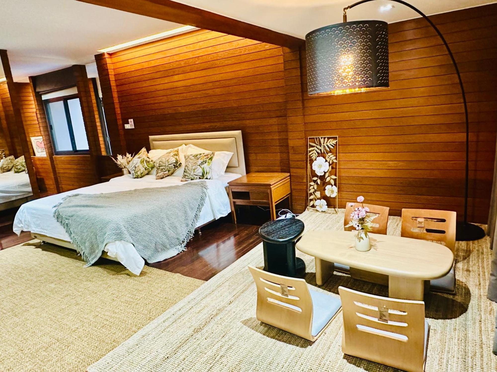 5br With Private Pool Sukhumvit 10mins Bts